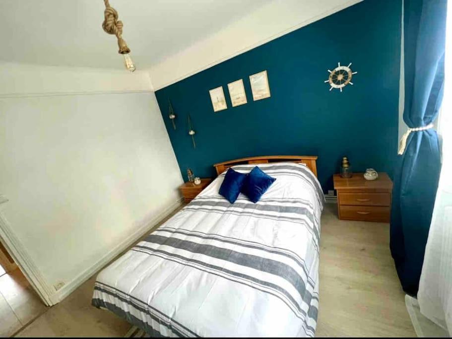 Le Cosy Calais Exterior foto